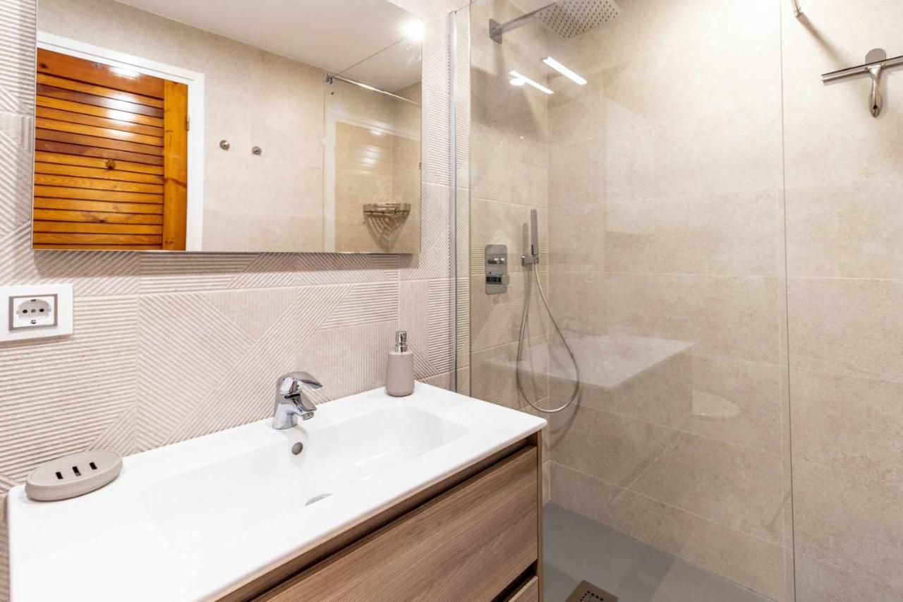 Les Pitas I 2n 1a Acogedor Apartamento Gerona